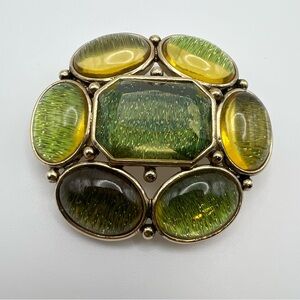 Vintage Signed Liz Claiborne Green Glass Glitter Sparkle Gold Tone Brooch Pin
